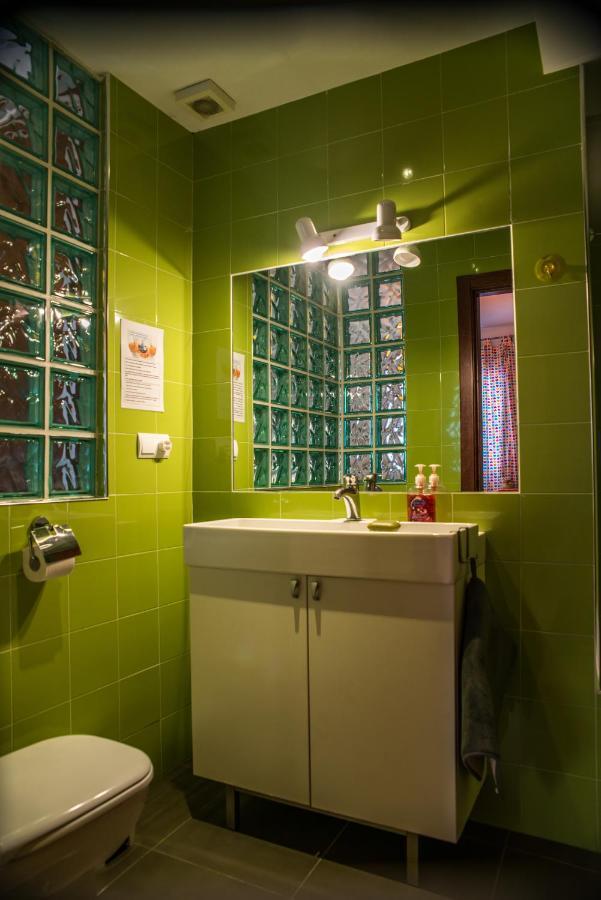 רונדה Habitaciones Independientes Centricas Bano Privado מראה חיצוני תמונה